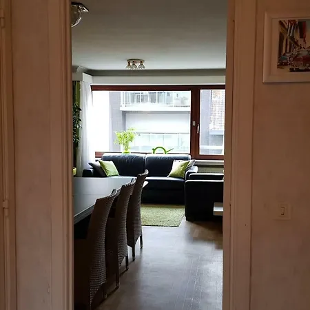 Your Holiday Starts Here Apartment Ostend